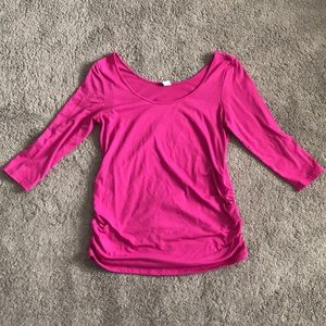 Old navy pink scoop neck maternity shirt - medium